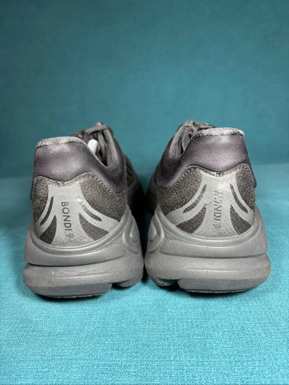 Hoka One One Bondi 9 Mens Size 11.5D Running Shoes Triple Black No Insoles